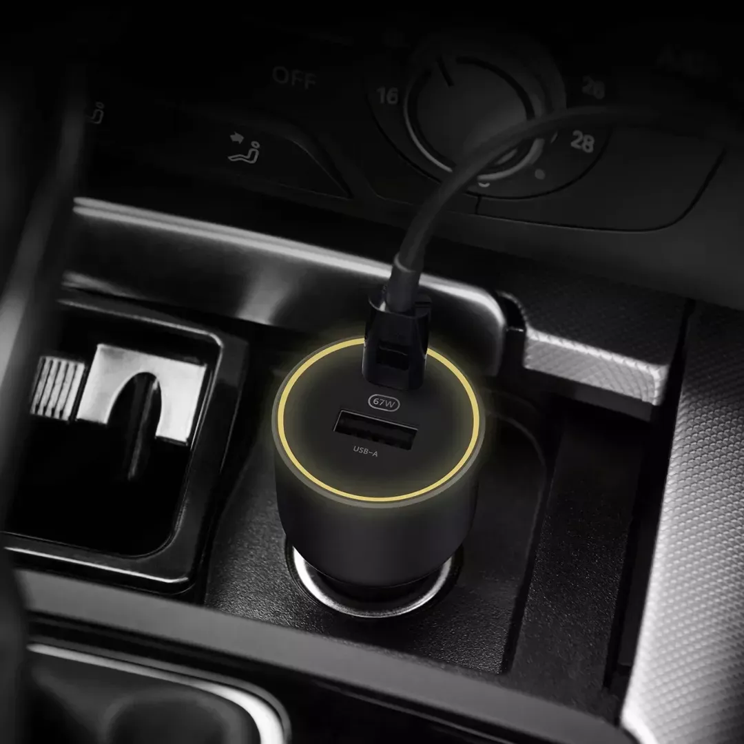 Xiaomi 67 W Car Charger (USB-A + Type-C) - Auto Punjač
